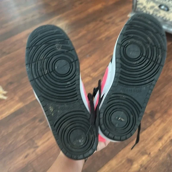 Nike Black and Pink High-Tops - Picture 3 of 4